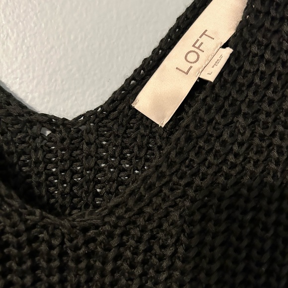 Black knit double V tank in size large. Purchased at Loft. - Picture 7 of 7